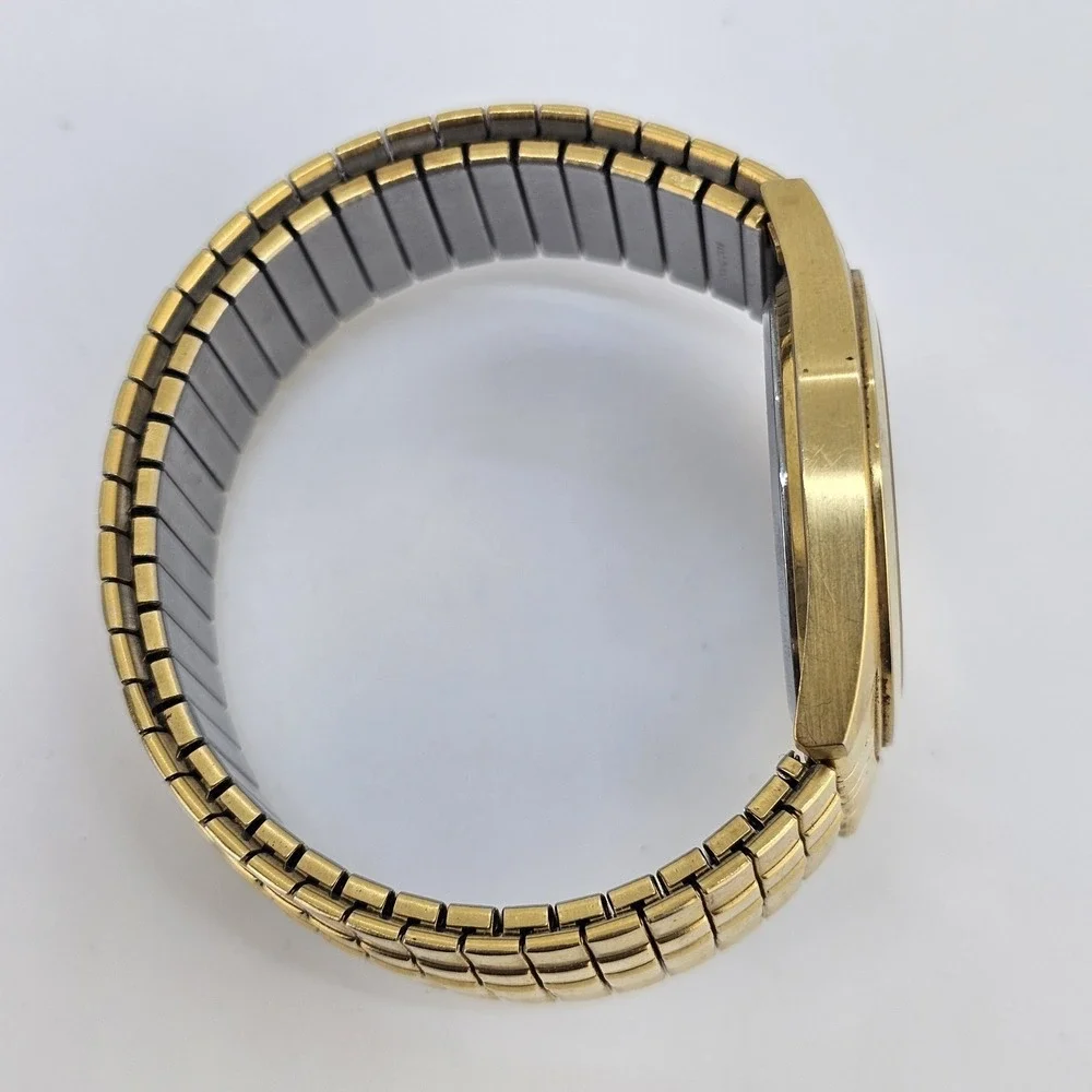 VTG Pulsar Men Watch 36MM Gold Dial TESTED WORKING STEM CROWN NEED TO BE REPLACE